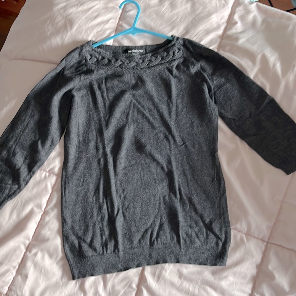 Small petite sweater 3/4 sleeve gray color boat neck